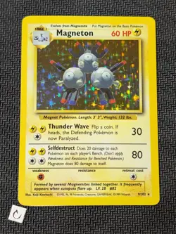 Magneton 9/102 - Base Set Unlimited Holo Rare WOTC Pokemon TCG LP - Image 1