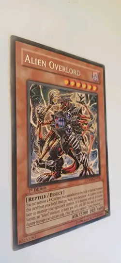 2008 Yu-Gi-Oh! - Crimson Crisis 1st Edition Alien Overlord Near Mint! - Image 2
