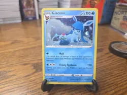 Glaceon - SWSH192 Pokemon Sword & Shield Promo Card - Image 1
