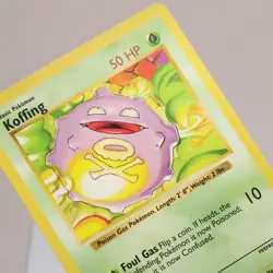Pokemon TCG - Koffing 51/102 Base Set Common Shadowless WOTC 1999 - EXC/NM - Image 1