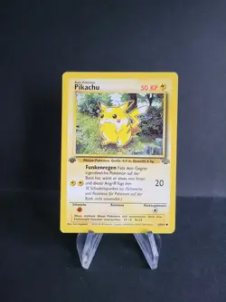 Pokemon Karten Sammlung - Starter Pikachu 60/64 1. Edition Jungle Exc-Near Mint - Image 1