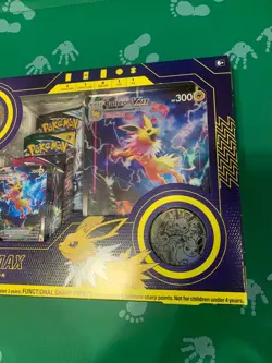 2022 Pokemon TCG Jolteon VMAX Premium Collection Box Factory Sealed - Image 3
