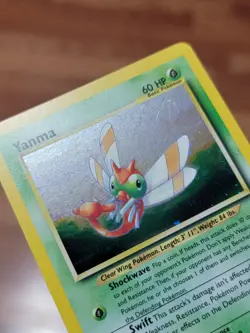 Pokemon TCG Card English Unlimited Neo Discovery Yanma 17/75 Holo Rare LP - Image 2