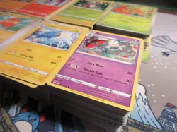 Lot of 1000 Modern Bulk Common/Uncommon Pokemon Cards - Image 2
