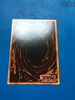 YUGIOH Ultra Rare Vision Resonator SDCK-EN002 1st Edition - Image 2