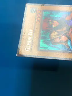 YUGIOH Ultra Rare Gemini Elf IOC-SE1 PLAYED - Image 3