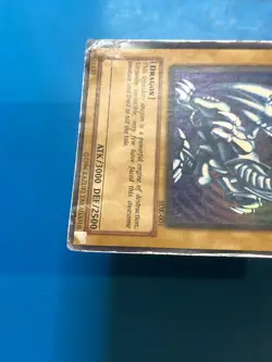 YUGIOH Ultra Rare Blue-Eyes White Dragon SDK-001 PLAYED - Image 4