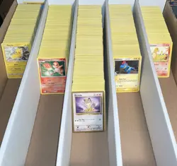 100 Pokemon Cards Commons & Uncommons Bulk Lot NO DUPLICATES random 4 holos incl - Image 3
