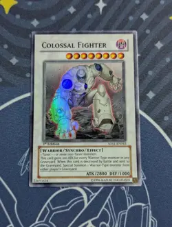 Colossal Fighter - 5DS1-EN043 - Super Rare (NM) - Yugioh - Image 1