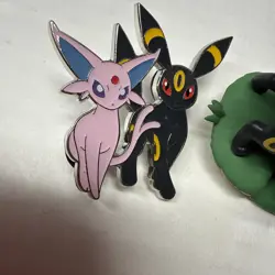 POKEMON Prismatic Evolutions Premium Figure Collection Espeon And Umbreon Figure - Image 3