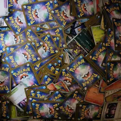 Pokemon 1000 Japanese Pokemon Cards Bulk Lot - C/UC, HOLOS Various Sets - Image 1
