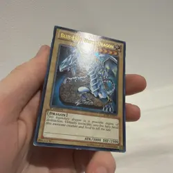 Blue-Eyes White Dragon - SDBE-EN001 - Ultra Rare - 1st Edition Lightly Played - Image 3