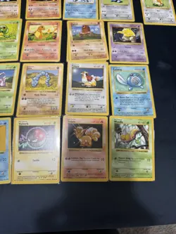 Pokemon Base Set Shadowless 43 Card Lot Commons, Uncommons and Rares Non-Holo - Image 4