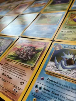 Vintage Fossil Pokemon Cards Bundle x 25 Good Condition 1999 WOTC - Image 5