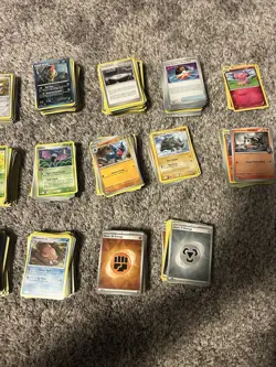 1,522 Pokemon Bulk Lot (Cards From 2005-2012 And 2022-2025, Some Japanese Too) - Image 2