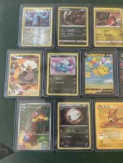 16 Card Lot - Pokemon Card Collection - Vintage & Modern NM-LP- Illustrations - Image 3