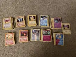 Huge Collection Bulk Lot of 500+ Pokemon Cards Mixed WOTC MP-HP-DMG Lot - Image 1
