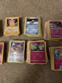 Huge Collection Bulk Lot of 500+ Pokemon Cards Mixed WOTC MP-HP-DMG Lot - Image 3
