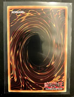 Yugioh Blue-Eyes White Dragon Ultra Rare 1st Edition LDS2-EN001 NM-M - Image 2