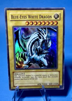 Yugioh - Blue-Eyes White Dragon SKE-001 Super Rare - Image 1