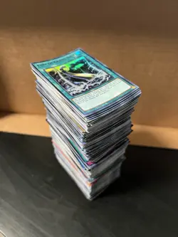 500 Holo Yugioh Cards Lot - Image 1