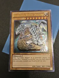 Yugioh! Blue-Eyes White Dragon YSKR-EN001 Ultimate Rare 1st Edition Lp - Image 1