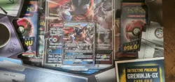 Pokemon TCG Detective Pikachu GRENINJA-GX Special Case File - Image 3