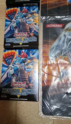 Konami Yu-Gi-Oh! TCG Structure Deck, Playmat & Binder Lot. Yugioh - Image 4
