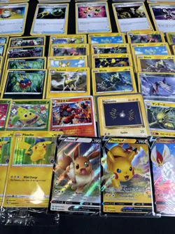 ✨Pokemon Random bulk 200+ card lot - 1999-2022✨ - Image 3