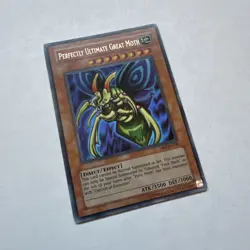 Yugioh Perfectly Ultimate Great Moth DB2-EN249 - Image 4
