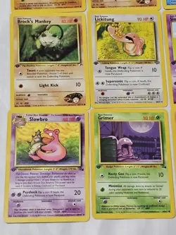 Vintage 1st Edition And Mid Era Pokemon Card Lot And Deck Box! 20 1st Edition - Image 4