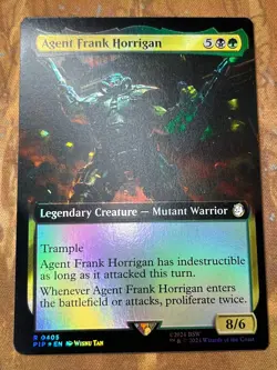 1x FOIL BORDERLESS AGENT FRANK HORRIGAN - Fallout - MTG - Magic the Gathering - Image 1