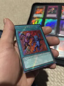 Delinquent Duo LCKC Insane foil Bleed YU GI OH - Image 2