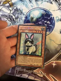 (HE) Rescue Rabbit - PHSW-SP037 Spanish - Secret Rare - 1st Edition - YuGiOH LP - Image 3