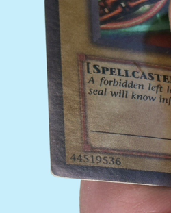 Yu‑Gi‑Oh! Left Leg of the Forbidden One LOB‑121, LP Light Play Holo - Image 4