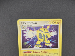 Pokemon TCG Electivire LV 46 3/130 Diamond & Pearl Holo Rare Vintage Card - Image 2