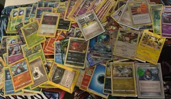 Pokemon Mixed Lot - Lots Of rarities And Diff. eras.mixed Conditions - Image 1