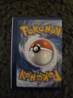 Ultrare Card Printing Error Pokemon Energie 2020 NM De Grass - Image 2