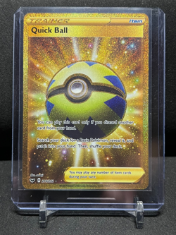 Quick Ball 216/202 Gold Secret Rare Pokemon 2021 Sword & Shield NM - Image 1