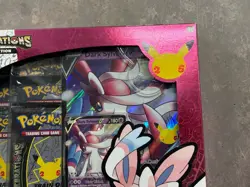 Pokemon TCG: Celebrations Collection Box [Dark Sylveon V and Lance's Charizard V - Image 4