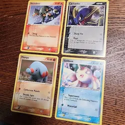 Small mixed vintage lot from year 2005 pokemon cards TCG - Image 3