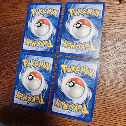 Small mixed vintage lot from year 2005 pokemon cards TCG - Image 4