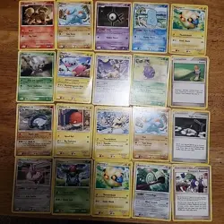 Small Pokemon card mixed lot of 2007 set of Secret Wonders TCG - Image 2