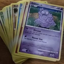 Small Pokemon Card Mixed Lot of 2009 set of Platinum - Image 1
