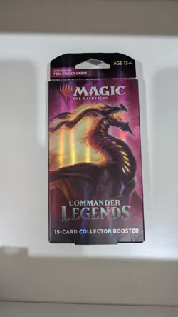 Magic The Gathering Commander Legends 15-Card Collector Booster Pack - Image 1