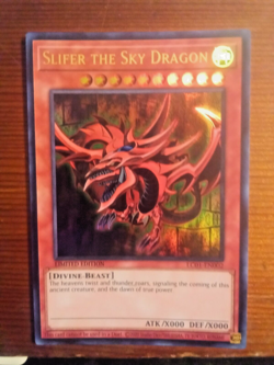 FOIL Slifer the Sky Dragon LC01-EN002 25th Anniversary Limited Edition Card - Image 1