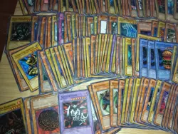 Vintage Yu-Gi-Oh Tcg Card Lot Of 300+ Random Vintage Cards Check Photos - Image 2