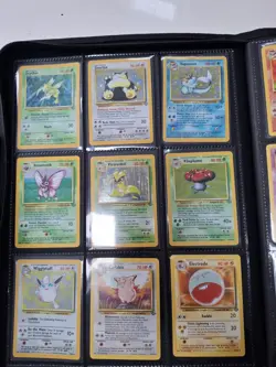 Pokemon Jungle Set LP! 64/64 Complete Pokemon Card Set & Vaukt X Binder - Image 3