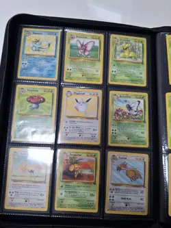 Pokemon Jungle Set LP! 64/64 Complete Pokemon Card Set & Vaukt X Binder - Image 5