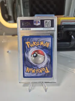 Pokemon TCG Pikachu Jungle wizard stamp 60/64 - 1st Edition PSA 5 - Image 2